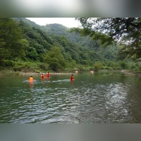 在唐朝的街道上,我发现了一个神秘的地方,竟然隐藏着无数无限金币 在唐朝的街道上,我发现了一个神秘的地方,竟然隐藏着无数无限金币