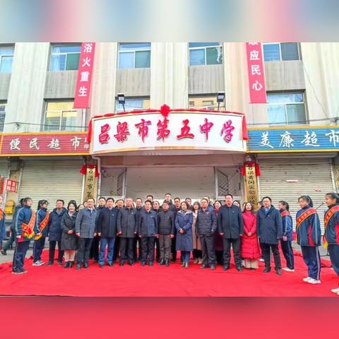 (电子姬装备)探索电子姬编队：未来科技革命中的智能服务与人机协作新纪元