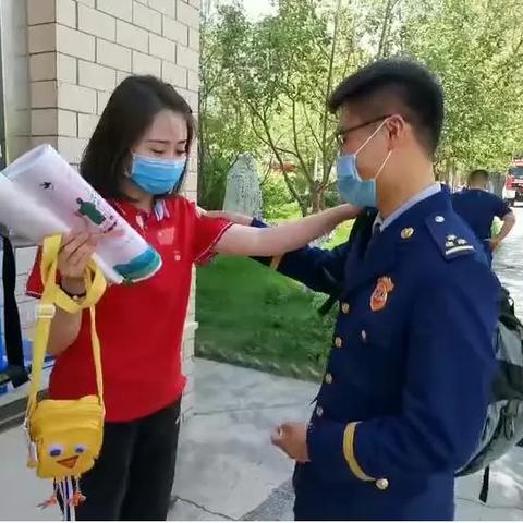 (我的男友是消防员知乎)我的男友是个消防员：他背后的英雄故事和日常生活的感人瞬间