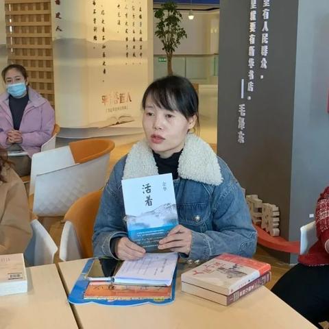 (经纪人类型游戏)经纪人角色扮演游戏：培养未来明星，打造自己的娱乐帝国