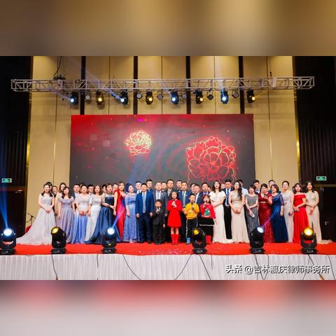 前进吧冠军！勇敢追梦，共创辉煌未来，实现自我价值的奋斗之路